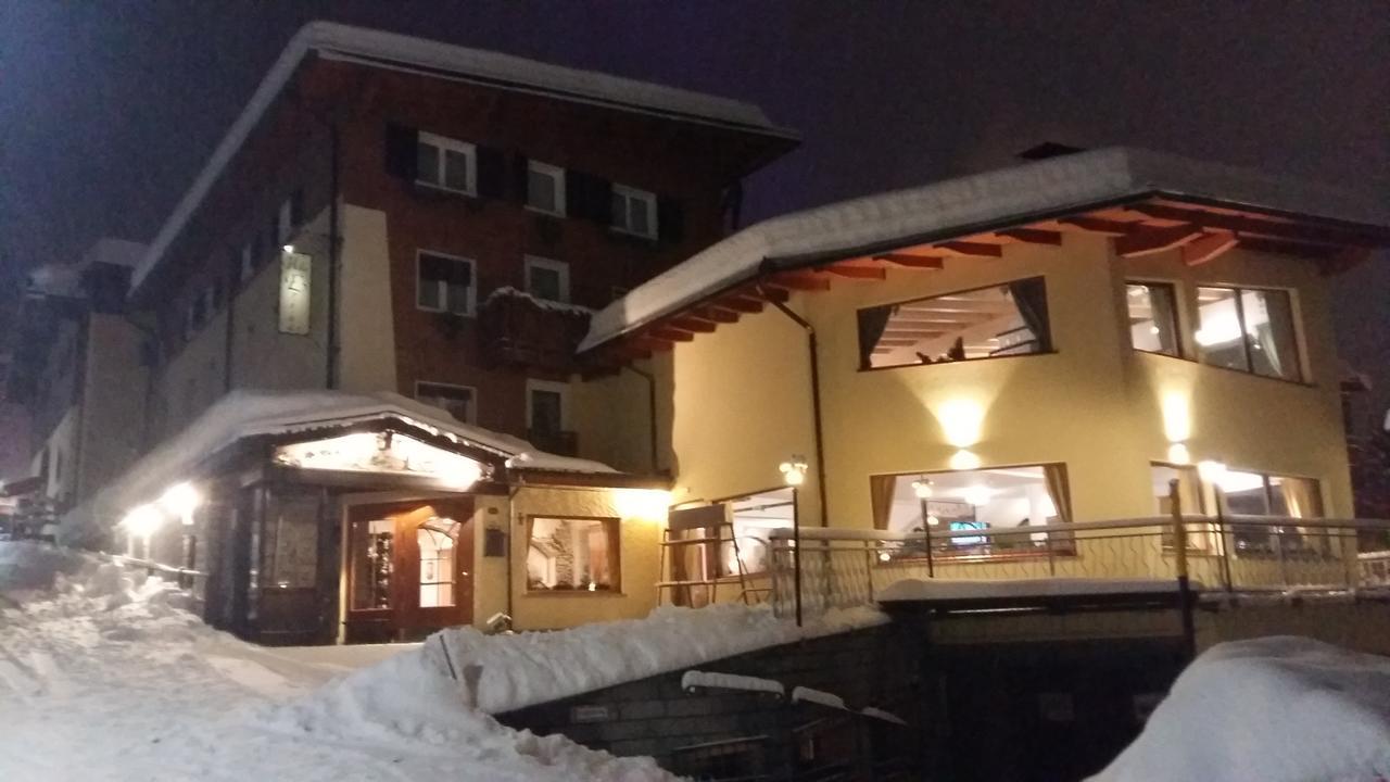 Hotel Erika Madonna di Campiglio Exterior photo